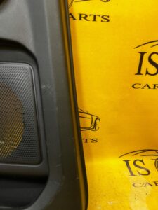 BOCZEK TAPICERKA DRZWI LEWY TYŁ FORD ESCAPE MK4 1.5 EB