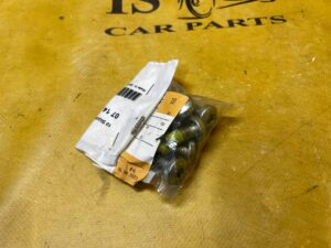 16 X ŚRUBA MOCOWANIA KANAPY TYŁ M10X24 BMW X5 E70 F15 X6 E71 F16 NOWA OEM