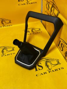 OSŁONA RAMKA RADIA DESKI KONSOLI MIESZEK WYBIERAKA DACIA JOGGER SANDERO III