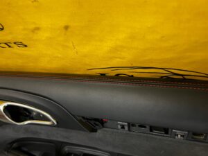BOCZEK TAPICERKA DRZWI PRZÓD PRAWY PORSCHE CAYENNE 7P5 LIFT BOSE