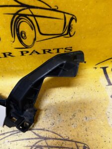 OSŁONA SZYBY SŁUPKA TYŁ PRAWA PRAWY RENAULT MEGANE IV KOMBI