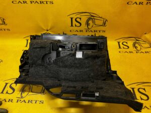 SCHOWEK DESKI KONSOLI PASAŻERA AUDI A8 D5