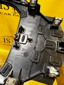 DEKOR RAMKA TUNELU ŚRODKOWEGO BMW F40