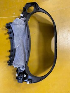 OSŁONA RAMKA LICZNIKA KIEROWNICY INFINITI Q50