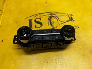 PRZEŁĄCZNIK PANEL STEROWANIA RADIA START STOP KAMERY PDC FORD BRONCO 21-