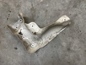 BLACHA OSŁONA TERMICZNA PEUGEOT 308 II T9 1.6 E-HDI