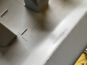 OSŁONA BOCZEK KLAPY TYŁ PRAWA PRAWY RENAULT ESPACE V