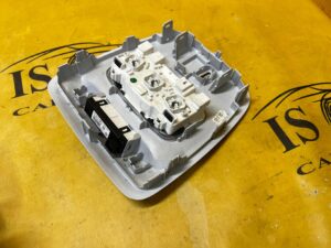 LAMPKA OŚWIETLENIE PODSUFITKI WNĘTRZA PEUGEOT 308 II T9