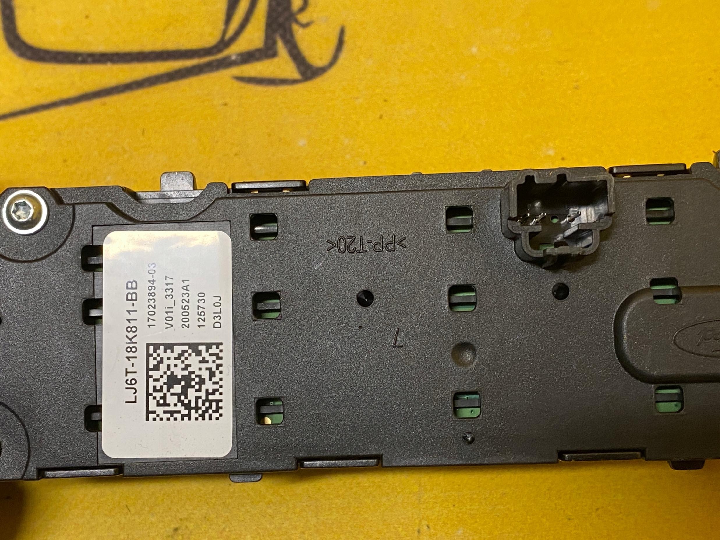 FORD KUGA MK3 NOWE RADIO NAWIGACJA MONITOR SYNC 3