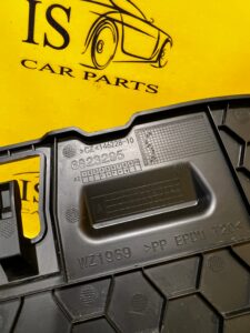 OSŁONA DESKI KONSOLI DOLNA GŁOŚNIK AWARYJNY BMW F40