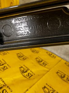 LISTWA DACHOWA LEWA PORSCHE PANAMERA 970 I LIFT M7S AGATE GREY