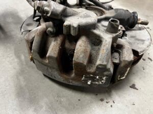 NOGA ZWROTNICA AMORTYZATOR PRZÓD PRAWY CITROEN DS5 I 2.0 HDI HYBRID