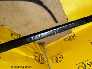 KOMPLET RAMIONA WYCIERACZKI PRZÓD FORD EXPLORER VI MK6 EU