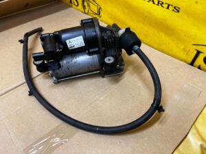 KOMPRESOR POMPA ZAWIESZENIA NIVO AIRMATIC MERCEDES GL X166