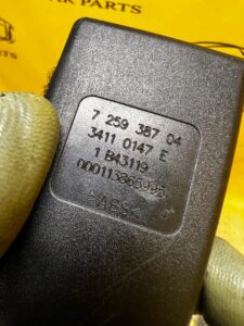 KOMPLET ZAPINKA ZAMEK KLAMRA NAPINACZ PASA BEZPIECZEŃSTWA PRZÓD BMW F20 F22