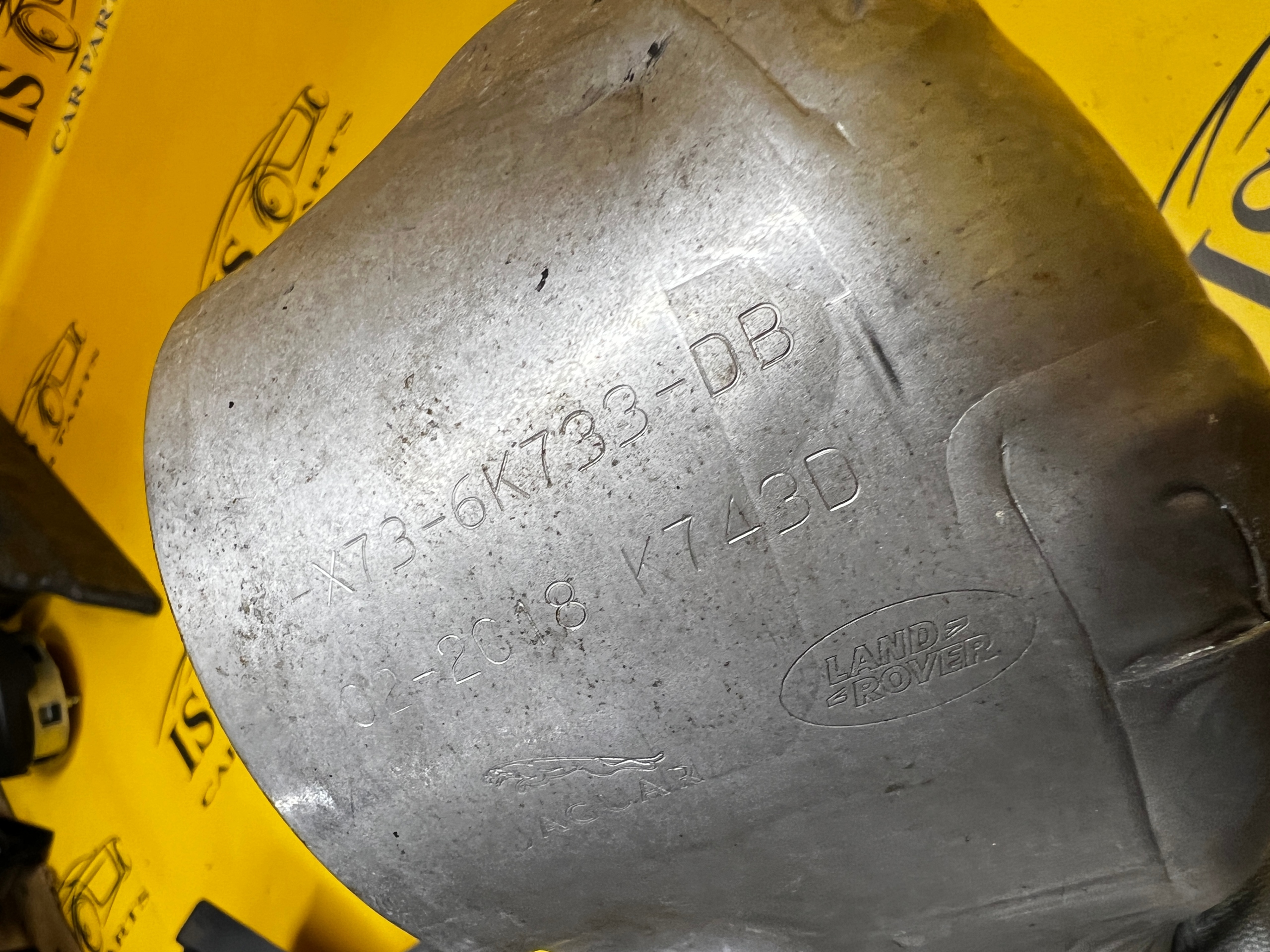 BLACHA OSŁONA TERMICZNA TURBINY TURBO RANGE ROVER VELAR L560 2.0i BENZYNA