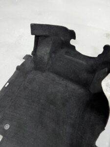 WYKŁADZINA DYWAN PODŁOGA LEWY PRZÓD INFINITI Q30