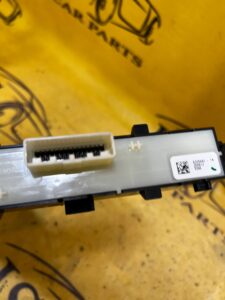 PANEL PRZEŁĄCZNIKI ŚWIATŁA AWARYJNE ZAMKI DESKI DACIA SANDERO III 2021R