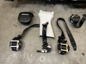 DESKA KONSOLA AIRBAG PODUSZKI 4X PASY NAPINACZE RANGE ROVER VELAR L560 HUD