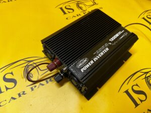 PRZETWORNICA NAPIĘCIA CARCLEVER 12/230V + USB 1200W