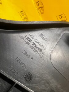 OSŁONA LISTWA ZAŚLEPKA TUNELU ŚRODKOWEGO LEWA FORD EXPLORER MK6