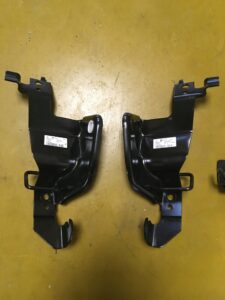 PRAWE ISOFIX UCHWYT MOCOWANIE KANAPY INFINITI Q30