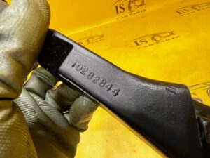 KANAŁ TUNEL PROWADNICA NAWIEWU POWIETRZA TYŁ CHEVROLET CORVETTE C5 97-04