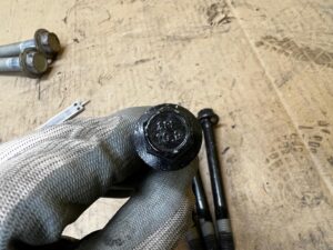 4 X ŚRUBA M12X133 FORD BRONCO 21-