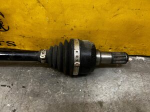 PÓŁOŚ TYŁ TYLNA PRAWY PRAWA KIA SORENTO III