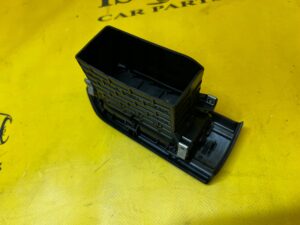 KRATKA NAWIEWU PRZÓD LEWY LEWA DACIA SANDERO III STEPWAY 2024R LIFT