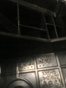 PRAWA PROWADNICA PASA BMW E71 X6 9129168