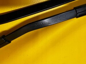 KOMPLET RAMIONA RAMIĘ WYCIERACZEK WYCIERACZKI PRZÓD AUDI SQ7 Q7 4M0