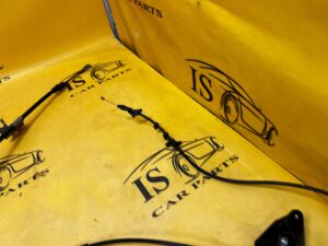 KOMPLET LINKA CIĘGNO OTWARCIA MASKI HAMULCA RĘCZNEGO PRAWA FORD MUSTANG VI