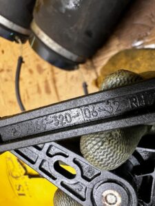 CZUJNIK POZIOMOWANIA LAMP TYŁ PRAWY MERCEDES GL X166