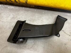 NAWIEW KANAŁ POWIETRZA KABINY PRAWY TESLA MODEL 3 PRZEDLIFT