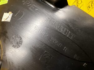 NADKOLE KOMPLETNE PRAWY PRZÓD DACIA SANDERO III STEPWAY