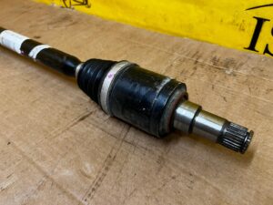 PÓŁOŚ TYŁ TYLNA LEWY LEWA RANGE ROVER EVOQUE II L551 2.0 DIESEL