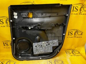 BOCZEK TAPICERKA DRZWI TYŁ TYLNY LEWY LEWA TOYOTA HILUX VIII 8