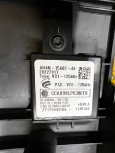 OSŁONA OBUDOWA KOLUMNY KIEROWNICZEJ RANGE ROVER EVOQUE L538