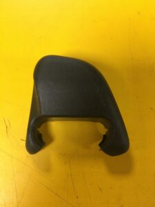 OSŁONA ZAŚLEPKA PASA MERCEDES W246 INFINITI Q30