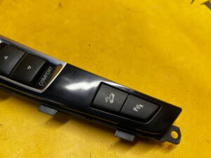 PANEL PRZEŁĄCZNIK KONSOLI SPORT COMFORT PDC BMW 5 F10 F11