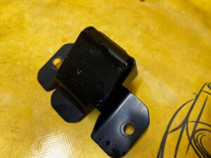 WSPORNIK UCHWYT MOCOWANIE LAND ROVER DISCOVERY SPORT V L550 LIFT