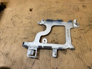 WSPORNIK MOCOWANIE UCHWYT STEROWNIKA MODUŁU SAM MERCEDES GL X166