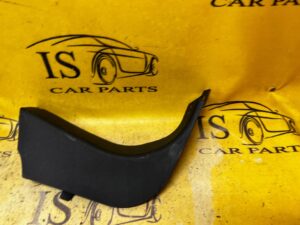 PLASTIK OSŁONA PROGU SŁUPKA A PRZEDNIA PRAWA PRAWY RANGE ROVER EVOQUE L538