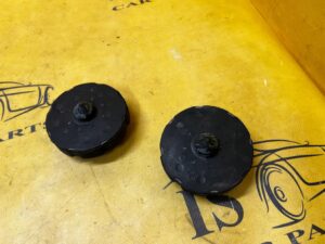 GNIAZDO MOCOWANIE SPRĘŻYNY TYŁ GÓRNE PORSCHE MACAN 95B