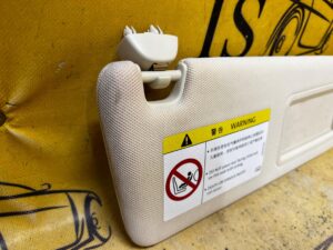 OSŁONA PRZECIWSŁONECZNA SŁONECZNIK PRAWA AUDI A8 D4 4H