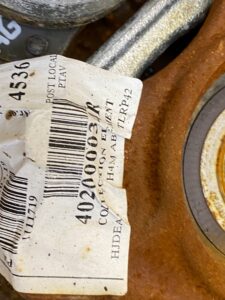 ZWROTNICA TARCZA ZACISK PRZÓD PRAWY DACIA DUSTER II 2