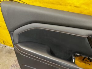 TAPICERKA BOCZEK DRZWI PRZÓD LEWY HARMAN/KARDON SUBARU FORESTER VI SL 25-