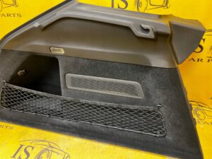 BOCZEK TAPICERKA BAGAŻNIKA PRAWA CAYENNE COUPE 9Y0 9Y3 HYBRID