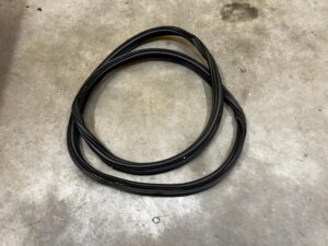 USZCZELKA KLAPY TYŁ BAGAŻNIKA FORD KUGA MK3 LIFT